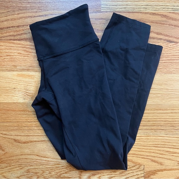 Lululemon black leggings size 4 - Picture 1 of 5